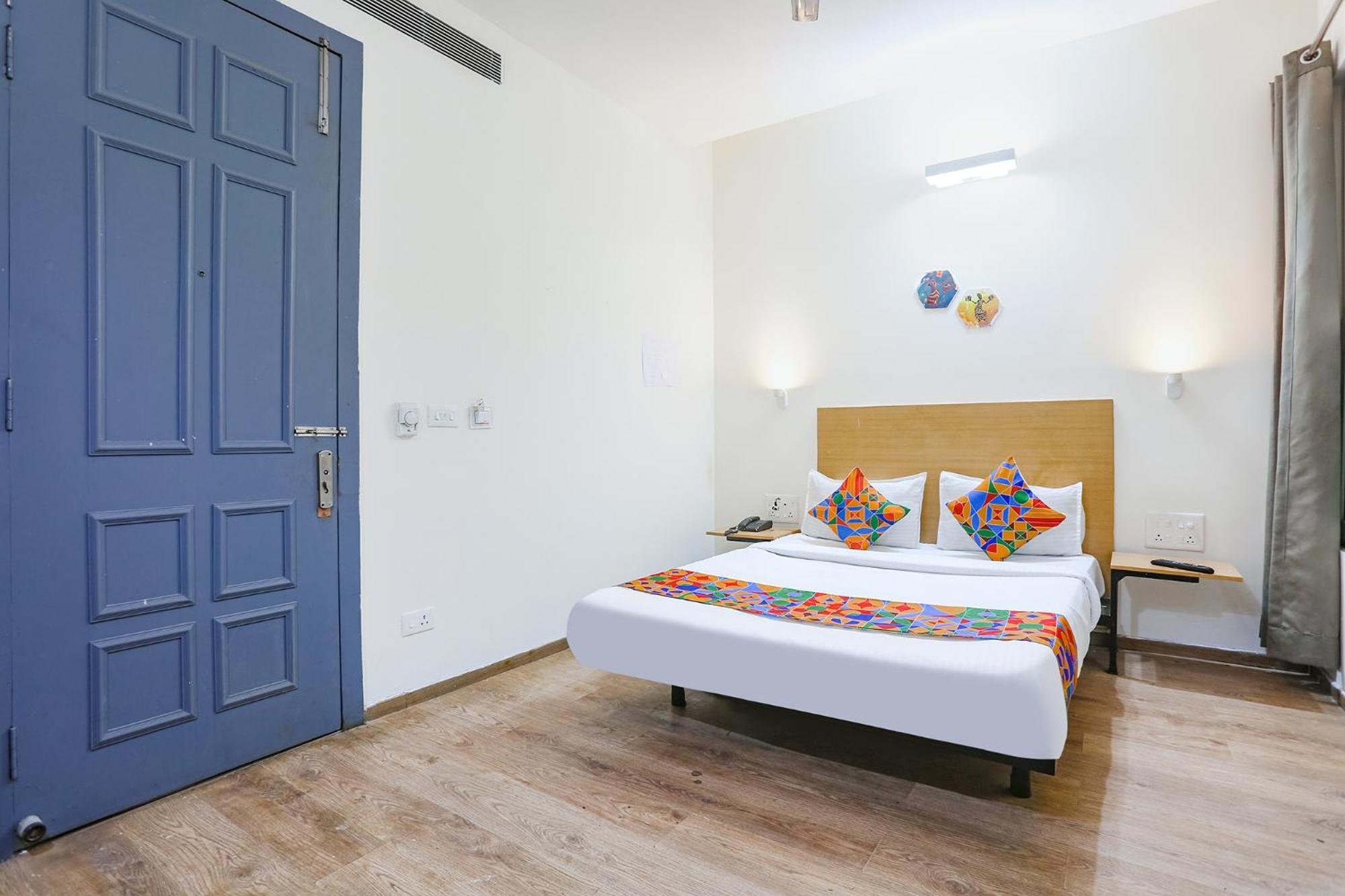 Fabhotel Sky Land Delhi  Exterior photo